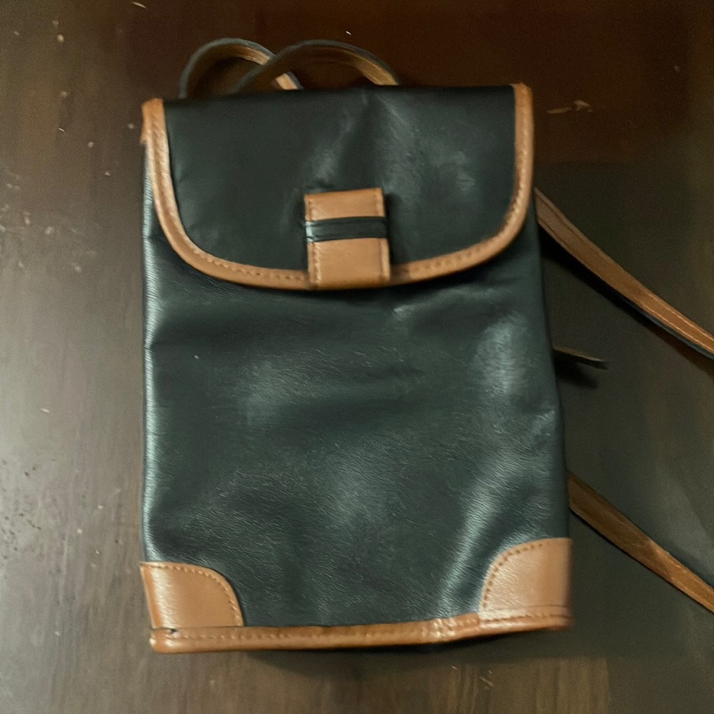 Vintage (?) Lillian Vernon Leather Crossbody Purse / Wallet
